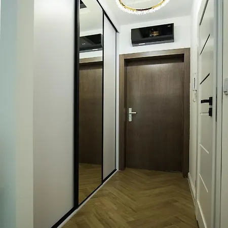 Aquarius 203 Apartment *